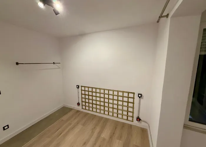 公寓 The Orange Teddy Bear 希洪